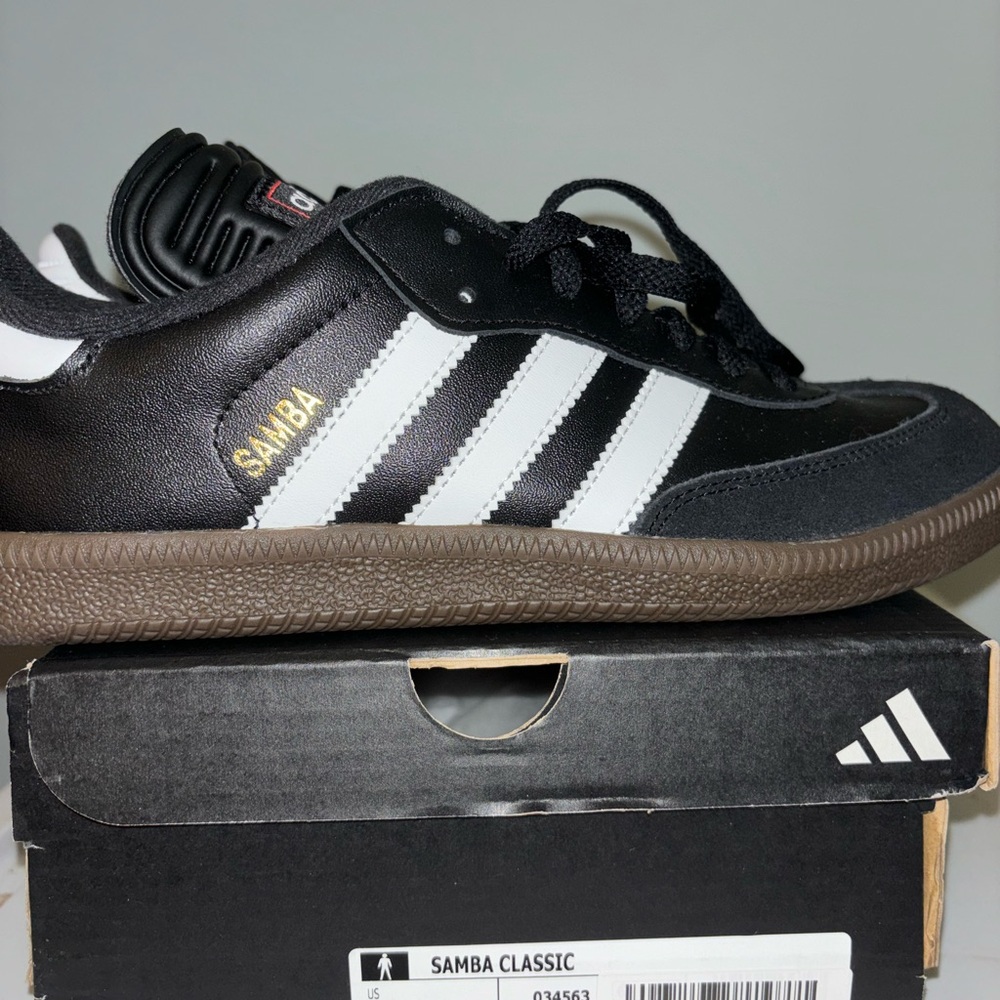Addidas Sambas black size 7